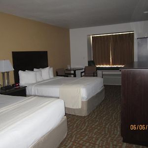 Queen Room Two Queen Beds Non-Smoking